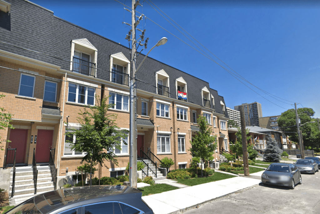 380 Hopewell Ave N 222 One Group Toronto Real Estate, Inc.